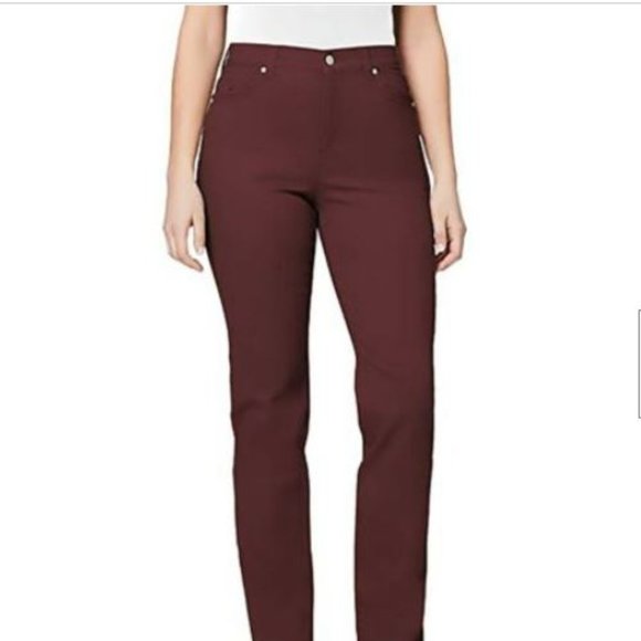 New!!! Gloria Vanderbilt Womens Amanda Short Denim Jeans, Velvet Wine - Picture 1 of 3